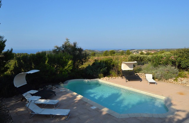 Villa with panoramic view, not overlooked
