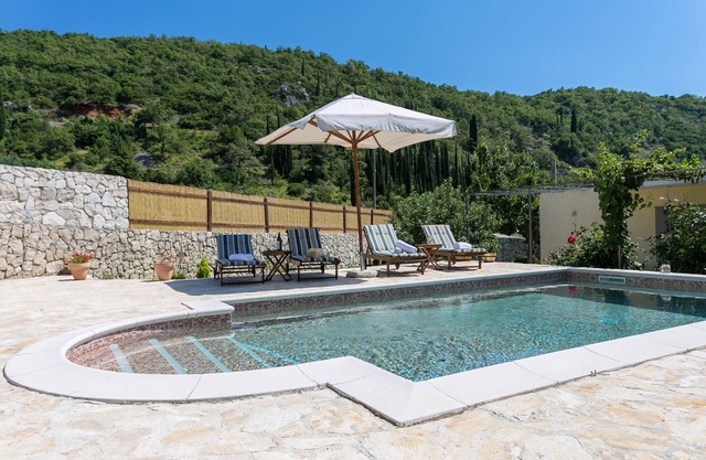 Villa with pool near Cavtat and Dubrovnik