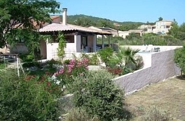 Villa with Private Pool in Minervois