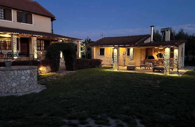 Villa Zoe renovated house for summer vacation and more