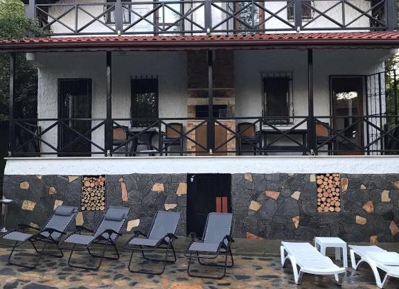 Villadağalti evleri