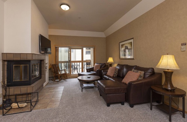 Village Center 402 - Managed by Purgatory Resort
