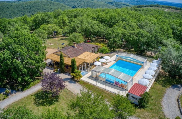 VILLAGE DE GITES LA TRUFFIERE