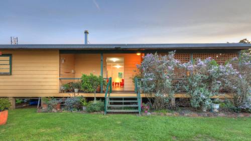 Village Stays Bungalow and Apartment