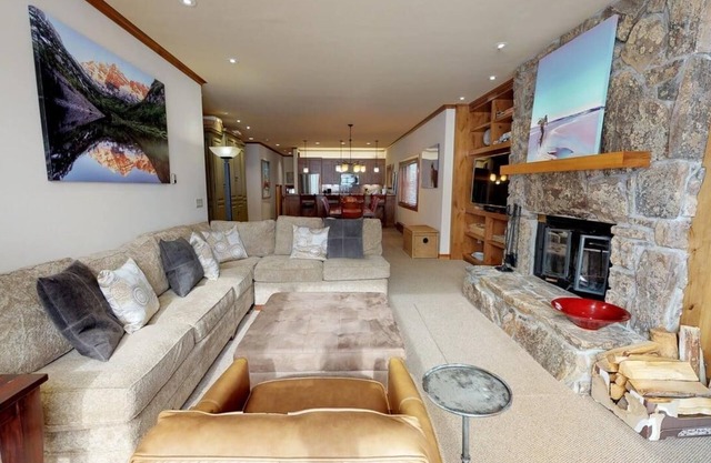 Villas at Snowmass Club - 1423