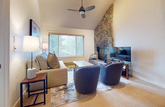 Villas at Snowmass Club - 1206