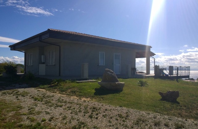 Villas in Capo Vaticano, Santa Maria area, panoramic location, near the sea