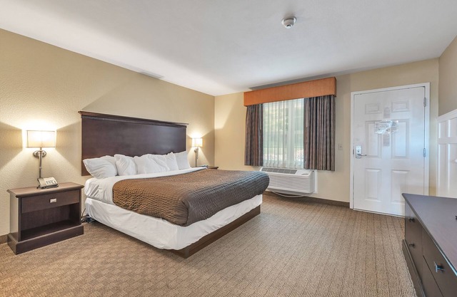 Vineyard Suite at Kelley's Island Venture Resort