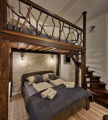 Vintage Apartman in city center