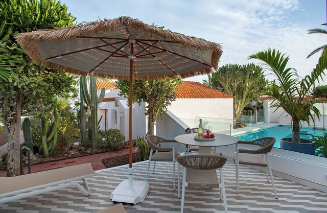 'Vista Monte' with Sea View, Wi-Fi and Air Conditioning