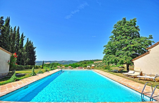 Vittoriana 1 - Apartment with pool