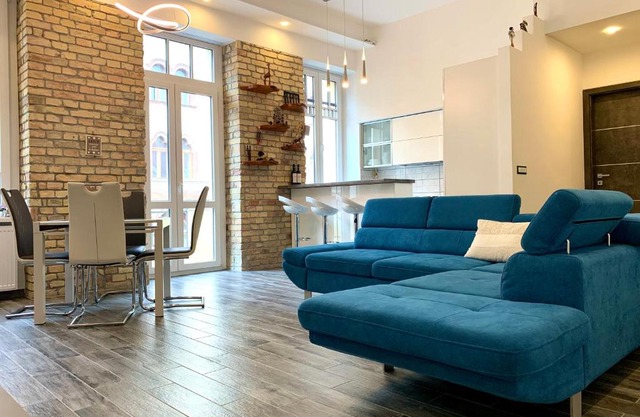 Vivi Residence Plus