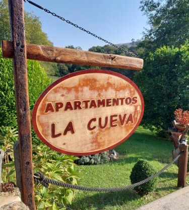 Vivienda Rural - Apartamentos La Cueva - Hornedo