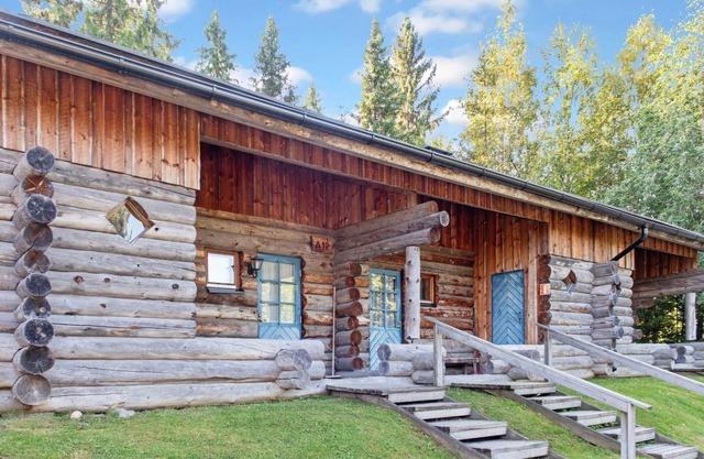 Vuokatinportti A 12 by Interhome