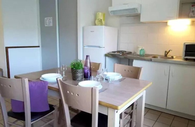 VVF Cantal Salers Vendes *** - 2-room chalet sleeps 4