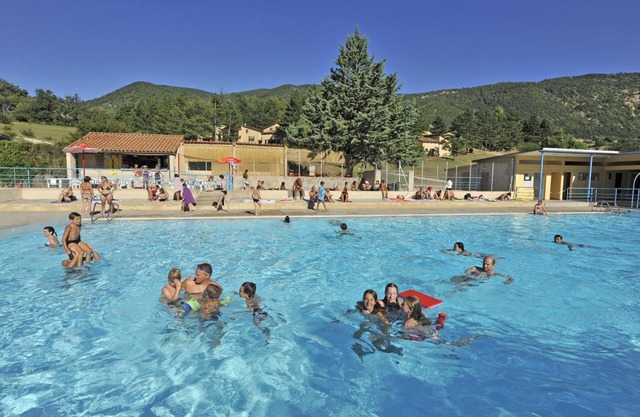 VVF Drôme Provence, Montbrun les bains