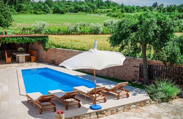 Wünderschönes Rustikales Haus Casa Barbići