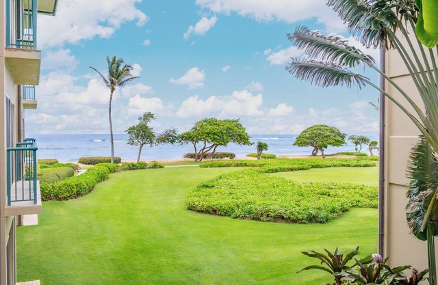 Waipouli Beach Resort Beautiful Ocean View Condo