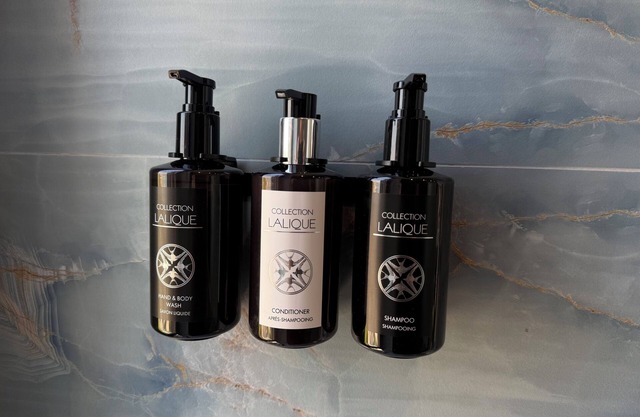 Wake Up Above the Sea - Elegant Coastal Living at The Velvet Wave in Vlora