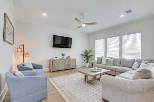 Walk to Beach Galveston Gem with Pool Access