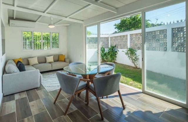 Walk to Surf & Town – Family-Friendly Beach Casita