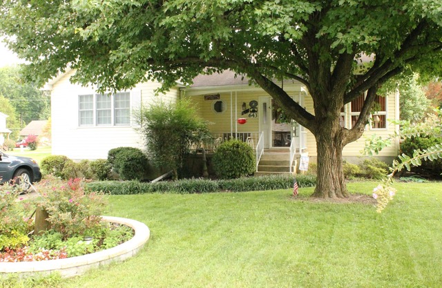 Walk to the Chesapeake Bay! Herrington Harbour is a few blocks away.