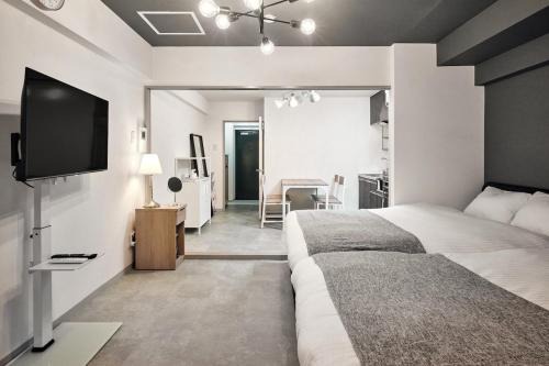 Walkable to Susukino Stylish Design 2 Bed Stay