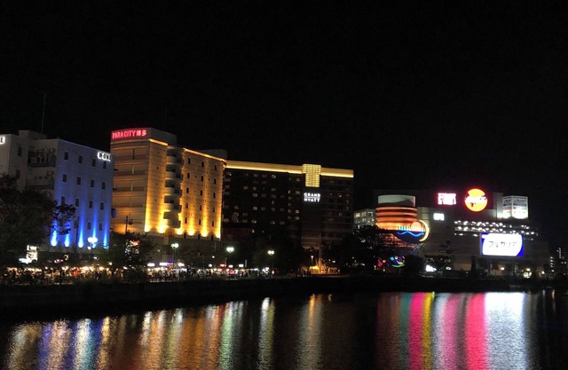 Walking distance to Kyushus largest downtown area /Fukuoka Fukuoka