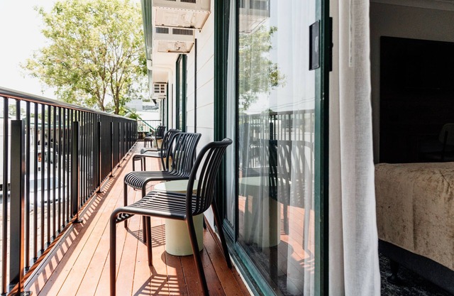 Wallaby Hotel