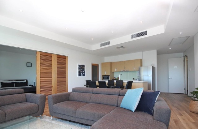 Wallaroo Marina Apartments - Luxury Award Winning 3 Bedroom Penthouse