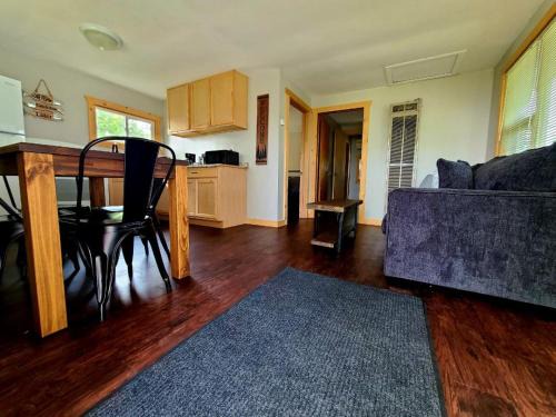 Walleye Cabin Spitzer Lakefront Minnesota