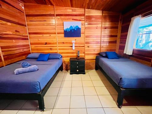 Wasi la Punta 9 Starlink 2min walk to the beach