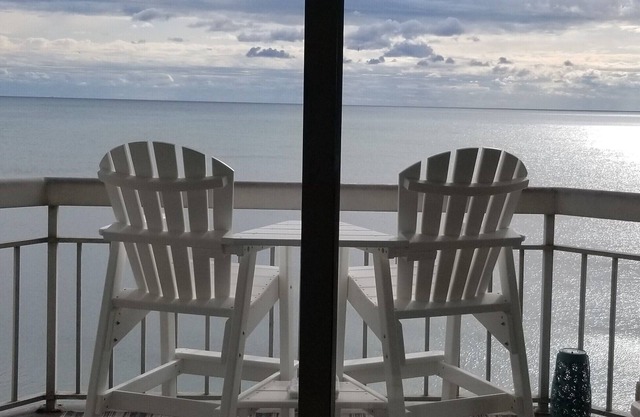 Water's Edge Resort 10th Floorn
