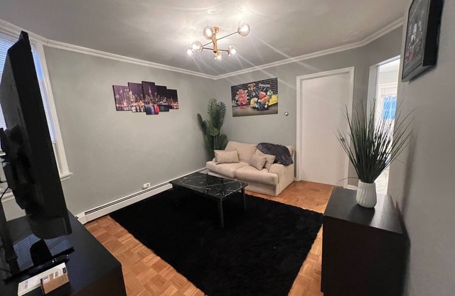 Waterfront 4BR apt - 15Min to MetLife & TIMES SQ
