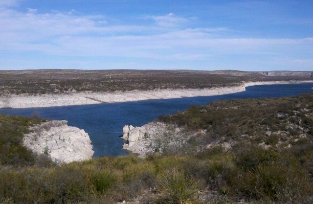 WATERFRONT! Enjoy A Private Waterfront House On Lake Amistad/Devils River