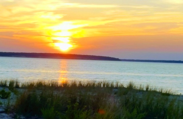 Waterfront home in Southampton on the Peconic Bay