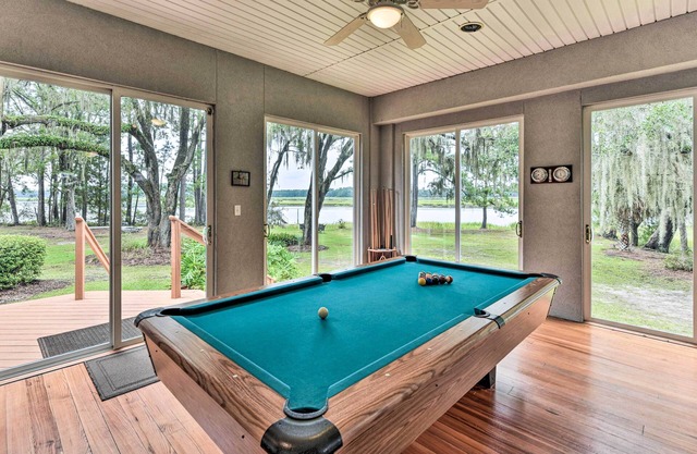 Waterfront Home w/Shared Dock on Okatie River