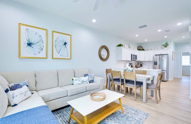 Waterfront Hudson Townhome w/Dock Access!
