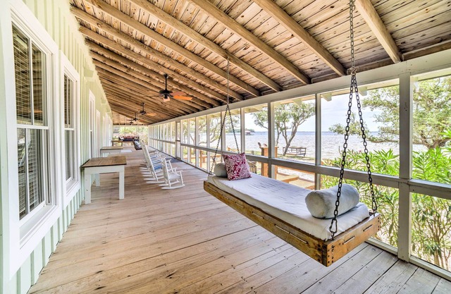 Waterfront Perdido Beach House w/Canoes & Kayaks!
