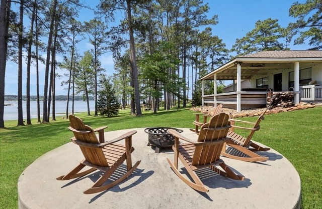 Waterfront Property on Lake Sam Rayburn - Sandy Cove