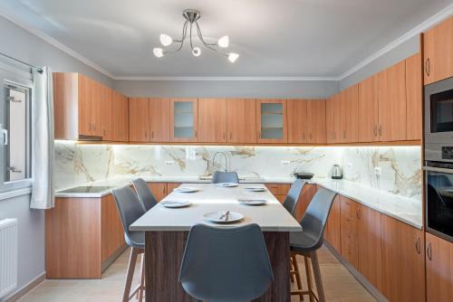 Waterway Luxury Residence-Apartment 1