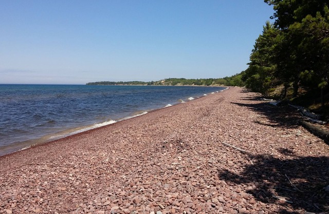 Weekly rental on Lake Superior in Eagle Harbor (Saturday to Saturday ONLY)