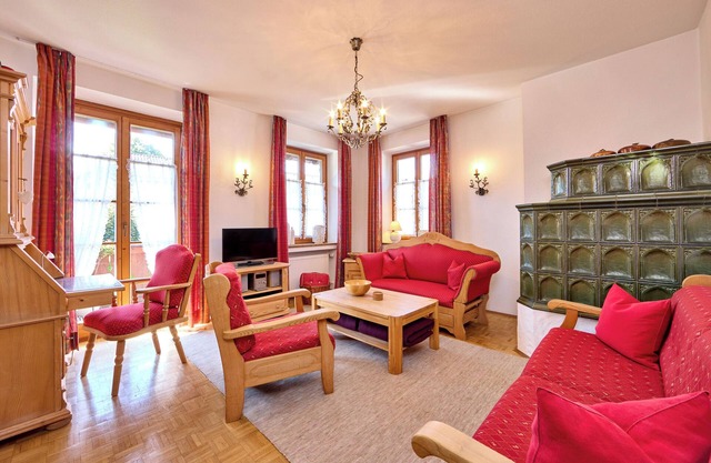 Welcome to the "UrSprung" apartment - your cosy retreat in Partenkirchen!