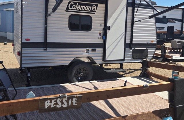 Welcome to Bessie, Cozy RV in charming Dolan Springs with many amenities!