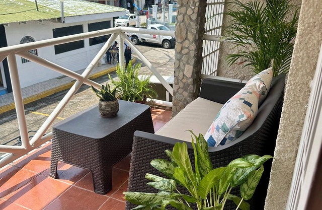 Welcome to El Nido! A perfect 2 BR Apartment steps to the beach!