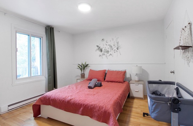 Welcome to our newly renovated 3-bedroom apartment in the heart of st Henri