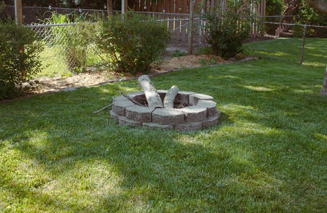 Welcome to our serene Relaxing Ranch nestled in the heart of the West End.
