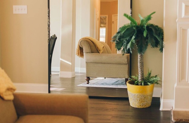 Welcome to the Grand Executive Residence! Centrally located in Huntsville, AL.