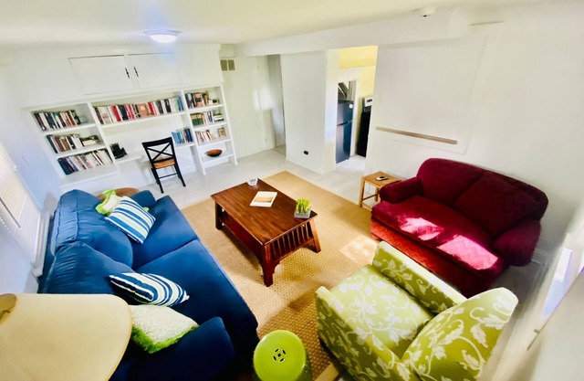 Welcome to this charming 3-bedroom, 1-bathroom house located in the heart of Charlottesville!