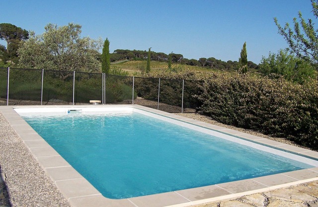 Welcome to Vie'Lavande*, in the heart of the Minervois region (air-conditioned and private)